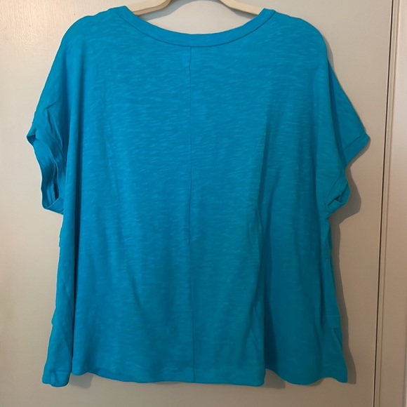 Tout a coup size medium top - Picture 3 of 8